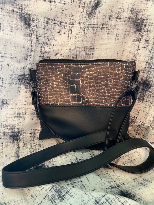 Alyssa Crossbody