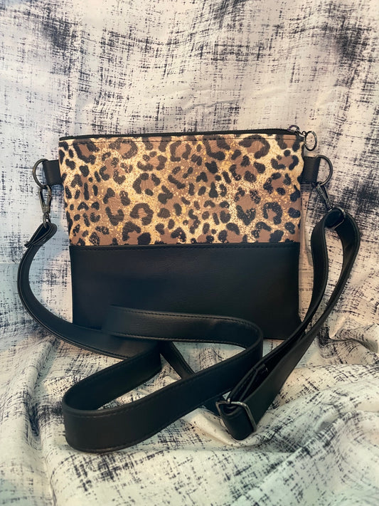 Alyssa Crossbody